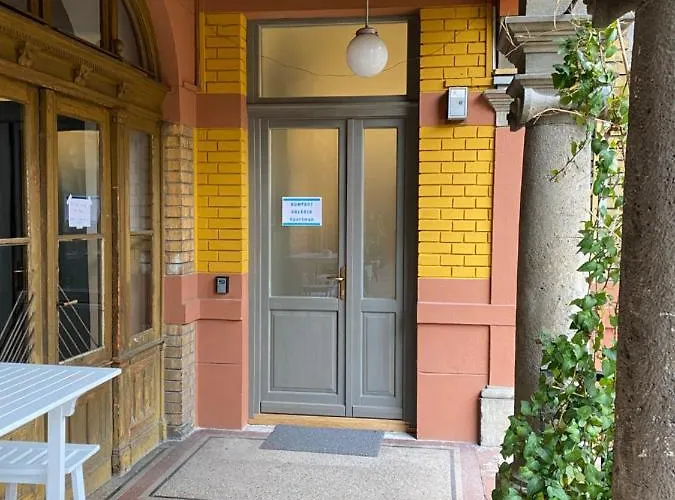 Hunyady Gallery * Budapest